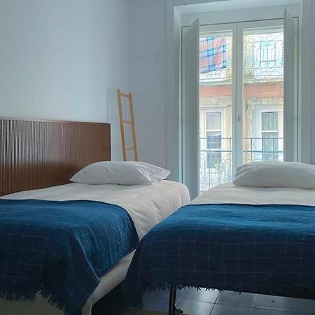 Piso Azul Premium Apartments In Bairro Alto By Lovelystay Lisbon Bagian luar foto
