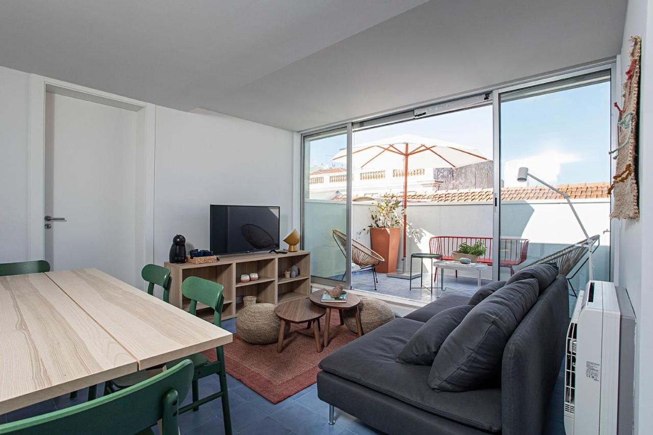 Piso Azul Premium Apartments In Bairro Alto By Lovelystay Lisbon Bagian luar foto